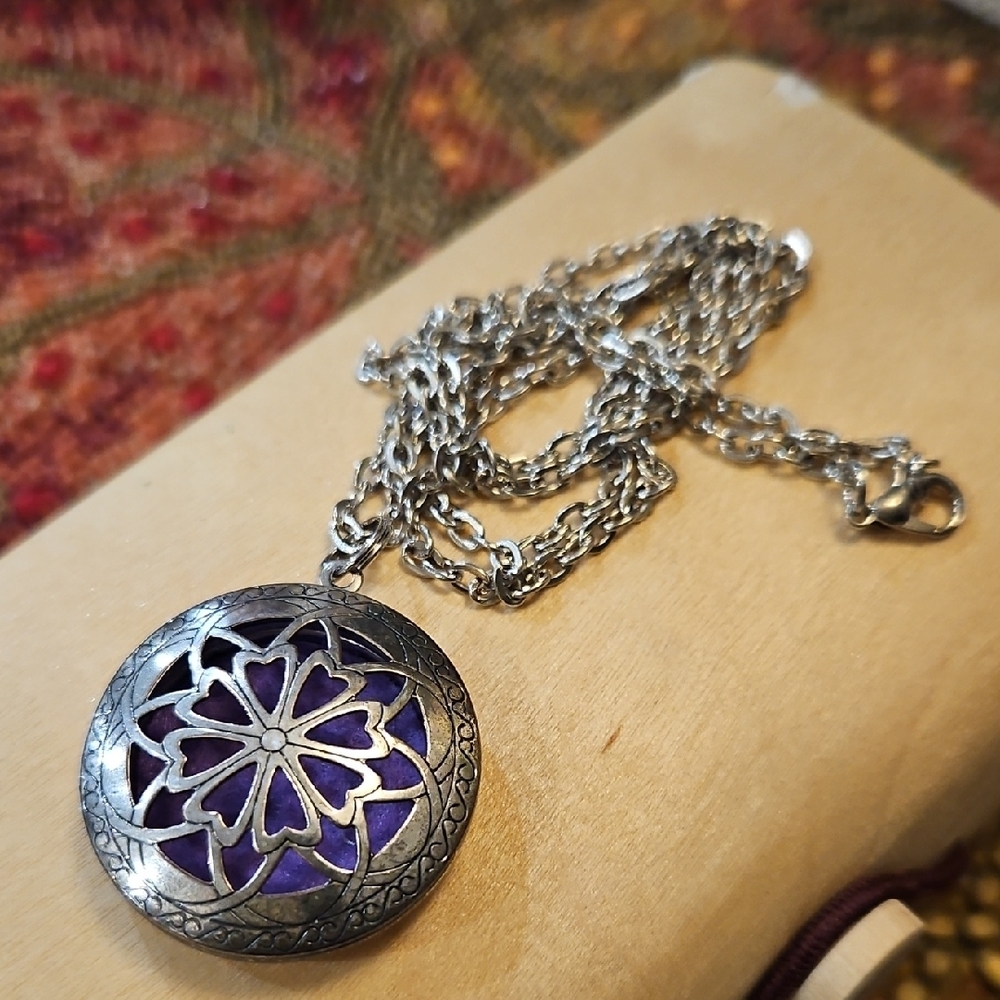 Silver Pendant Necklace with Purple Inlay